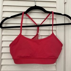 Lululemon pink Size 8 sports bra. Great condition
